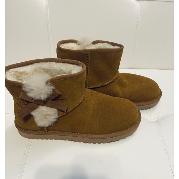 Ugg Koolaburra boots - Picture 1 of 4
